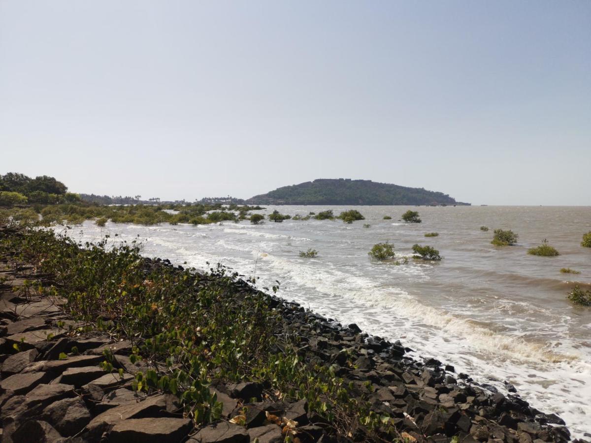The Koasta Sea View Resort Korlai Экстерьер фото